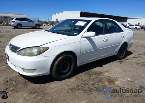 2005 Toyota Camry Se из США, поврежденный, VIN 4T1BE32K75U539964